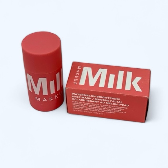 MILK MAKEUP Watermelon Brightening Face Mask - Picture 3 of 5